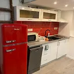 Roland Apartman Downtown - Almassy