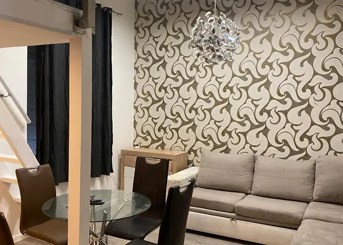 Roland Apartman Downtown - Almassy